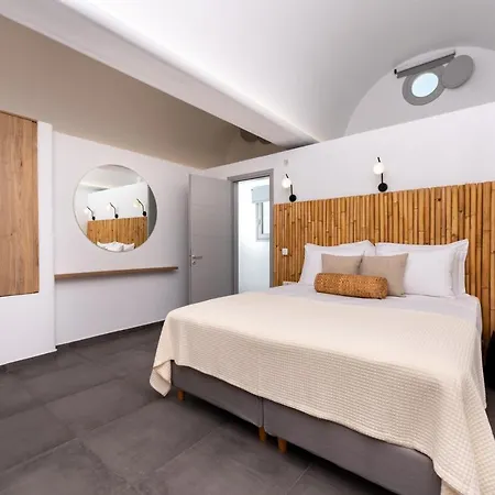 Modern Dome Homes Of Santorini פריסה