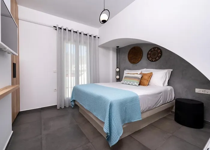 Modern Dome Homes Of Santorini Villa Perissa (Santorini)