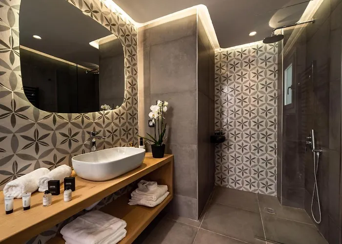 Vila Modern Dome Homes Of Santorini