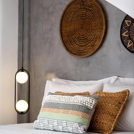 Modern Dome Homes Of Santorini Perísza