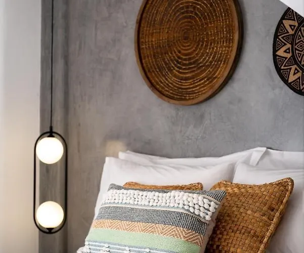 Modern Dome Homes Of Santorini Perísza